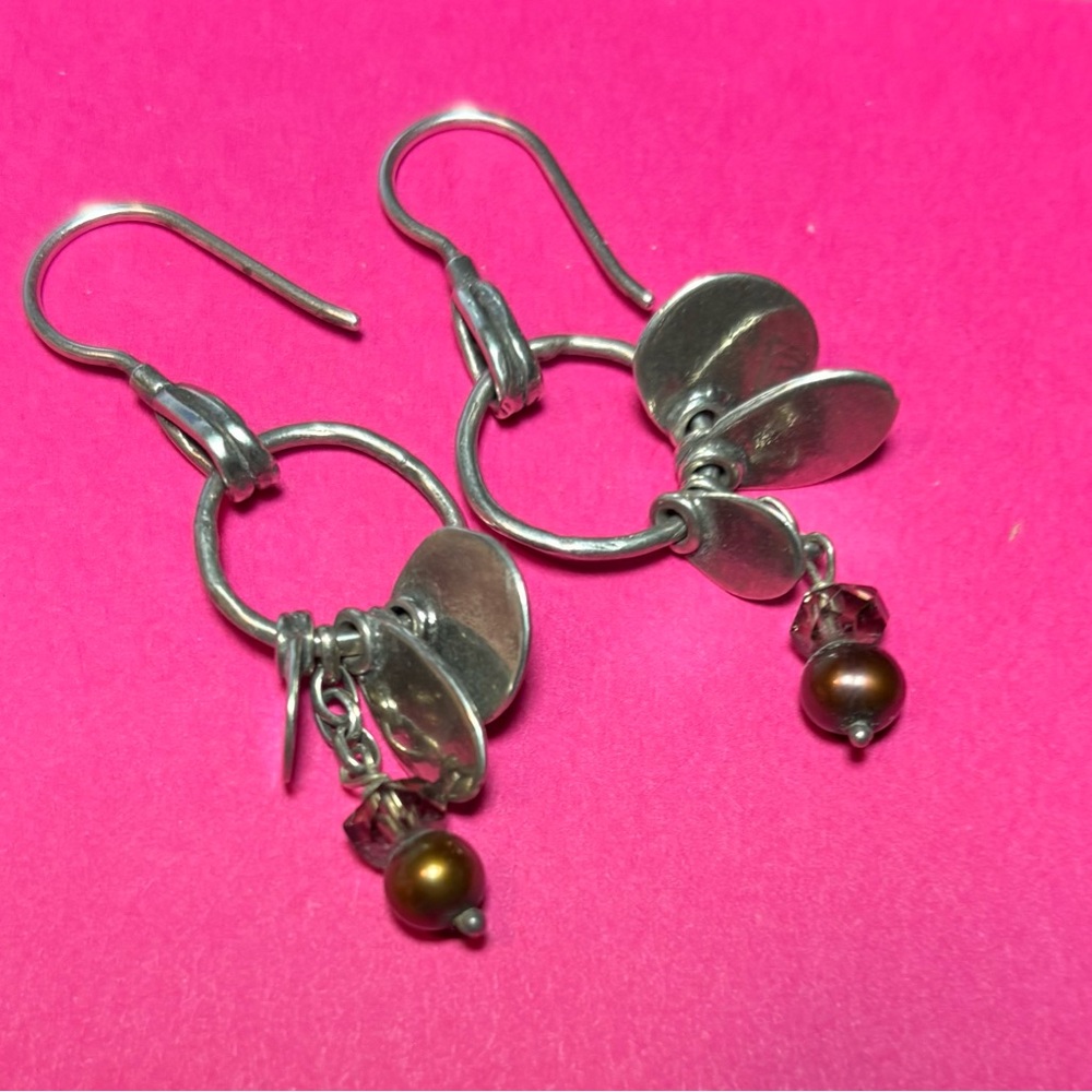 Rare Silpada W1550- 925 Silver Dangle Earrings with Brown Pearl Accent